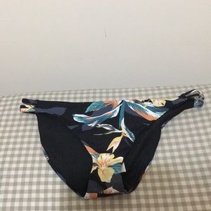 Brand New Roxy Swim